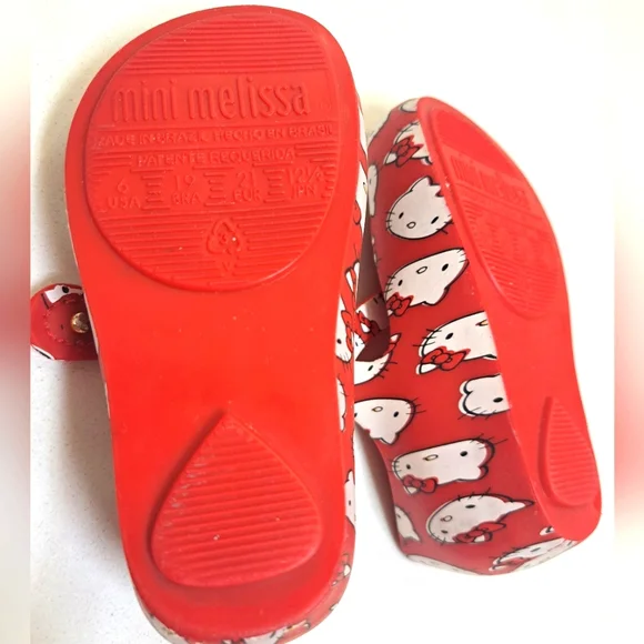 MINI MELISSA Hello Kitty Red Mary Jane Shoes - Picture 4 of 14